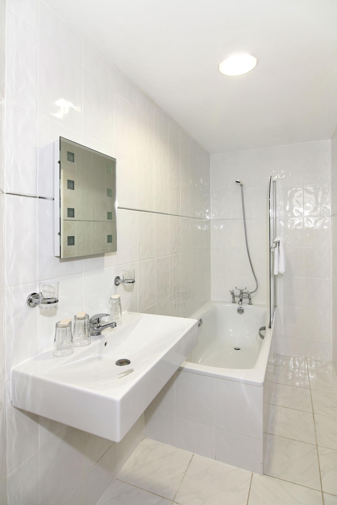 Belvilla Russel Court Hotel Bournemouth Central בורנמות' מראה חיצוני תמונה